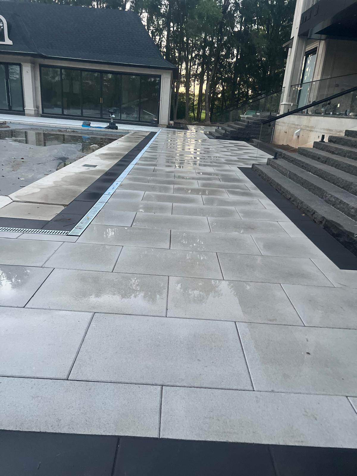 Renovated patio with Lyra slabs